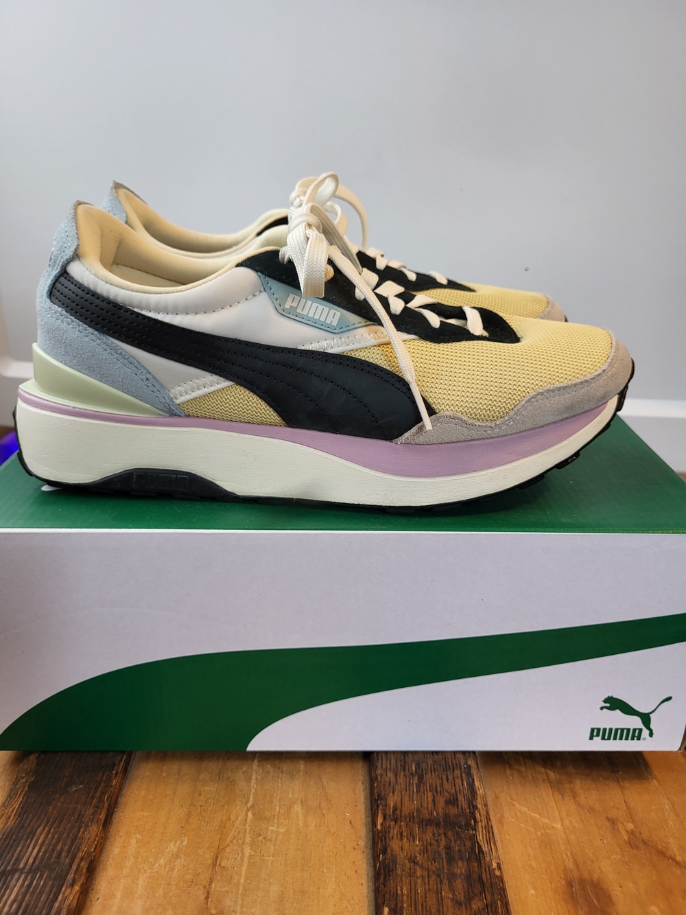 Puma Women's Yellow Black White Retro Runner Sneakers - Picture 5 of 7